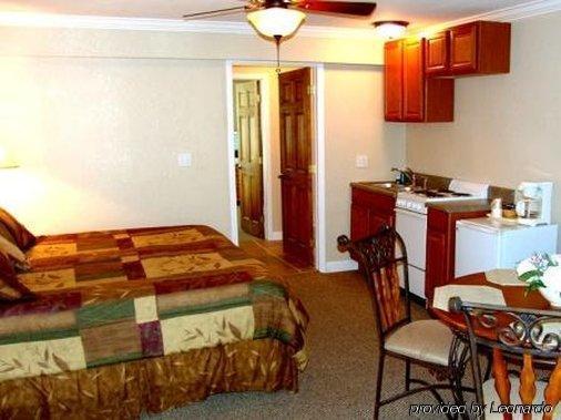 Reagan Resorts Inn (Adults Only) Gatlinburg Oda fotoğraf